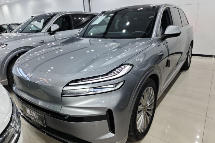 Used ONVO Luxeed L90 2025 Model—Ultra Six-Seater Version Front