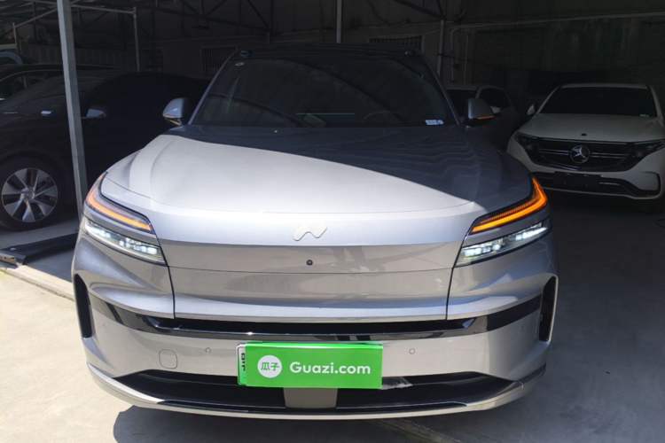 Used ONVO Luxeed L90 2025 Model Max Six-Seater 60-degree Battery Edition Front