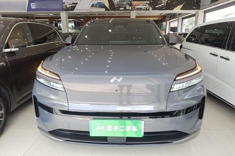 Used ONVO Luxeed L90 2025 Model—Max Six-Seater Version Front