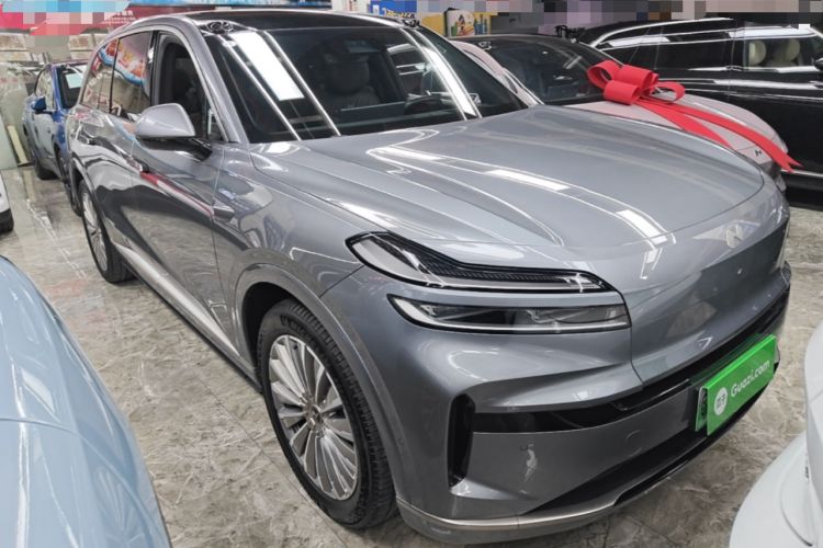 Used ONVO Luxeed L90 2025 Model Max Six-Seater 60-degree Battery Edition Front Right 45 Deg