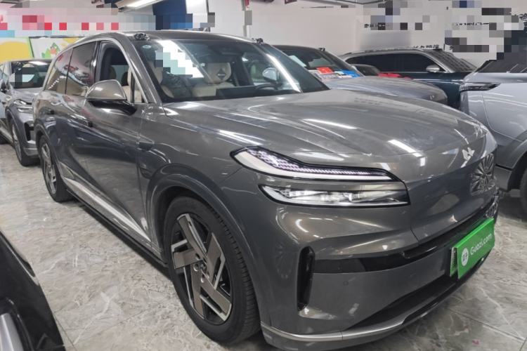 Used ONVO Luxeed L90 2025 Model Ultra Six-Seater 60-degree Battery Edition Front Right 45 Deg
