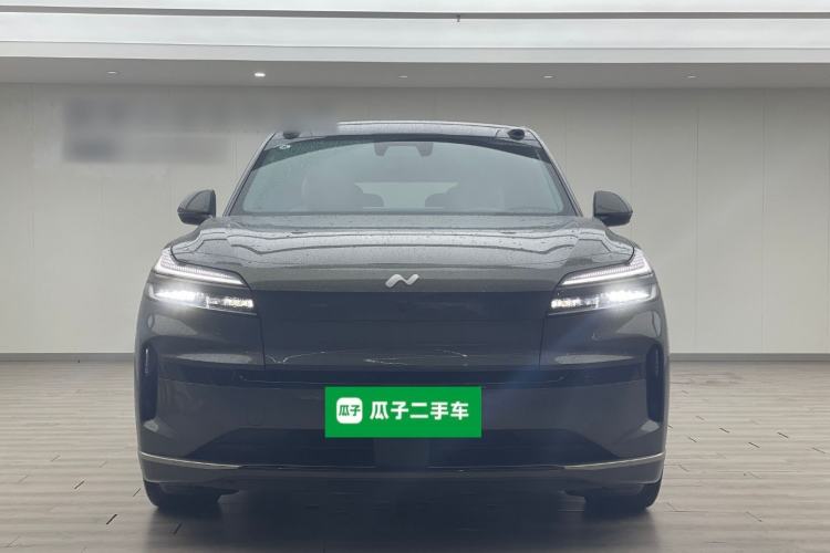 Used ONVO Luxeed L90 2025 Model—Ultra Six-Seater Version Front