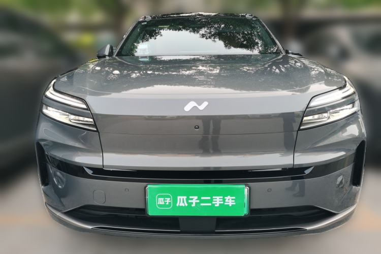 Used ONVO Luxeed L90 2025 Model—Max Six-Seater Version Front