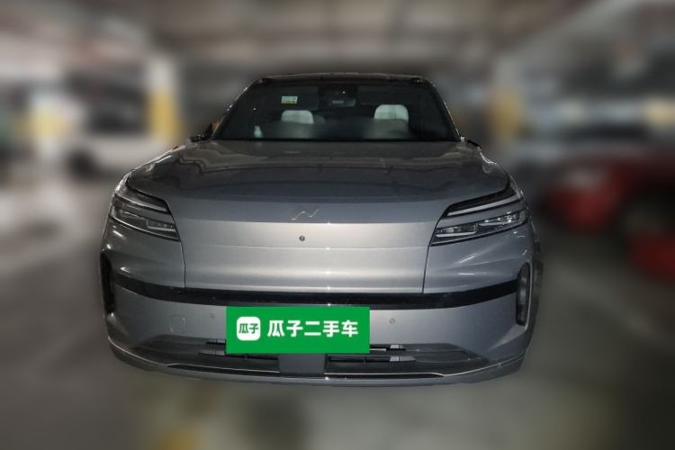 Used ONVO Luxeed L90 2025 Model—Max Six-Seater Version Front