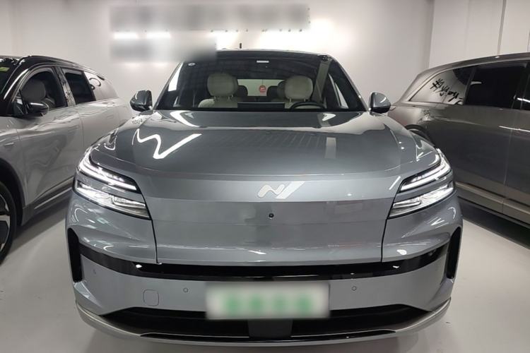 Used ONVO Luxeed L90 2025 Model—Ultra Six-Seater Version Front
