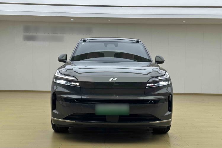 Used ONVO Luxeed L90 2025 Model—Max Six-Seater Version Front