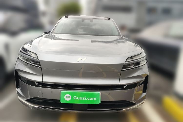 Used ONVO Luxeed L90 2025 Model—Max Six-Seater Version Front