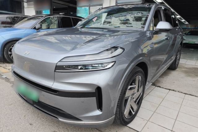 Used ONVO Luxeed L90 2025 Model—Max Six-Seater Version