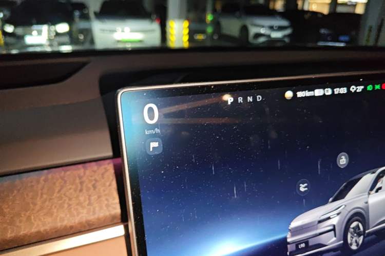 Used ONVO Luxeed L90 2025 Model—Max Six-Seater Version Instrument Cluster