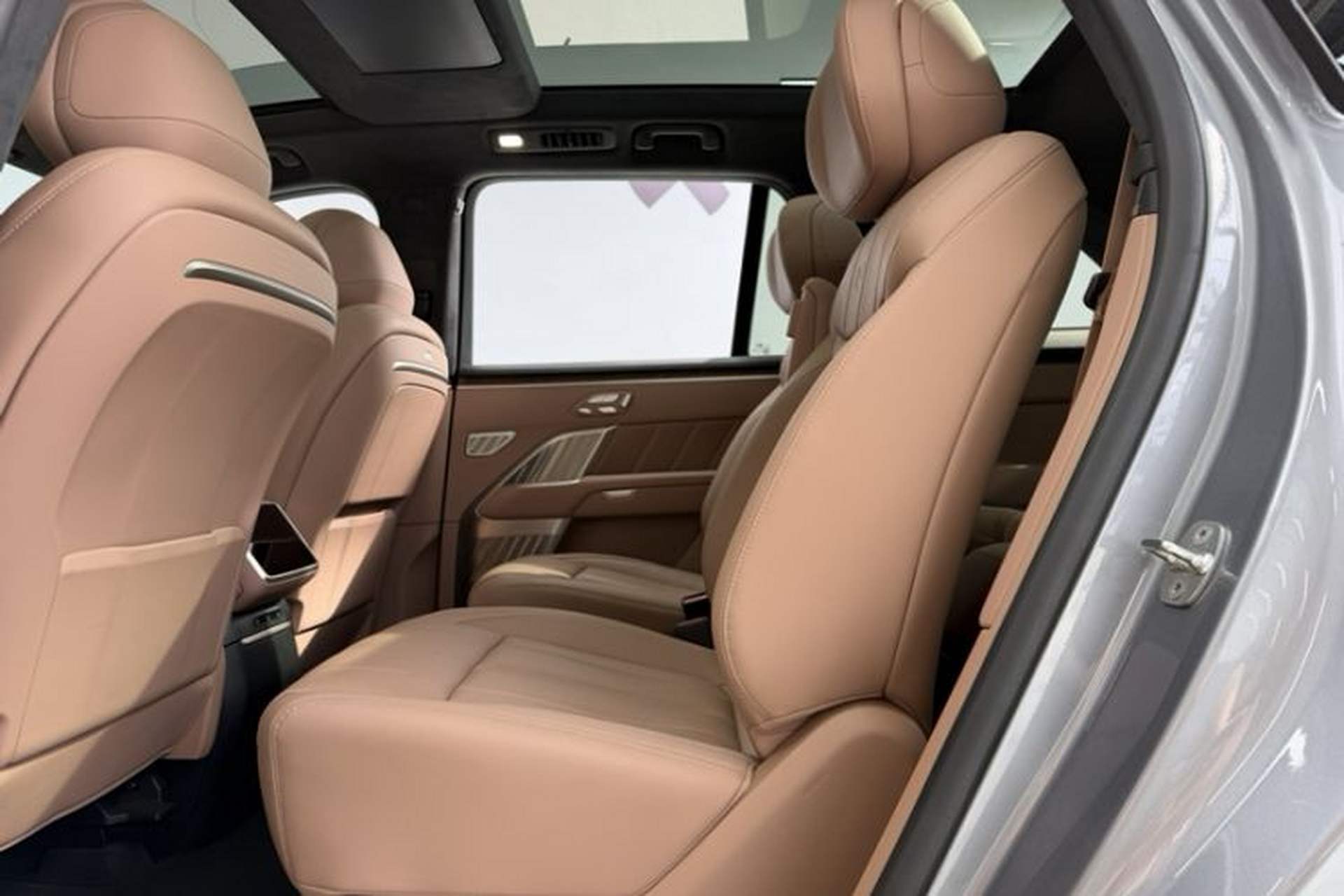 Used ONVO Luxeed L90 2025 Model—Ultra Six-Seater Version Interior 1