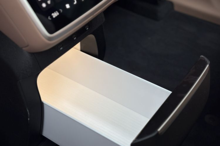 Used ONVO Luxeed L90 2025 Model—Ultra Six-Seater Version Interior 1