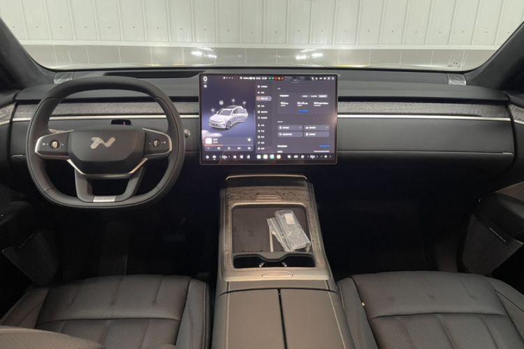 Used ONVO Luxeed L90 2025 Model—Max Six-Seater Version Interior 11
