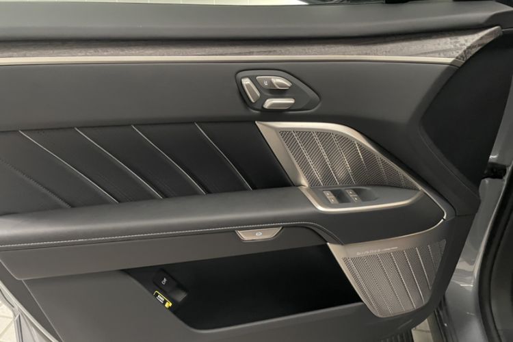 Used ONVO Luxeed L90 2025 Model—Max Six-Seater Version Interior 15