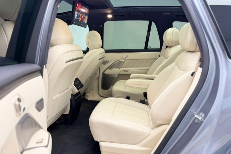 Used ONVO Luxeed L90 2025 Model—Max Six-Seater Version Interior 2