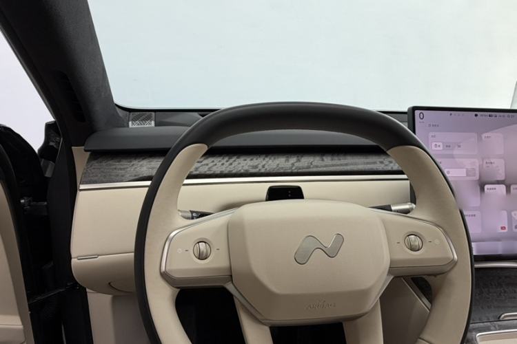 Used ONVO Luxeed L90 2025 Model—Ultra Six-Seater Version Interior 4