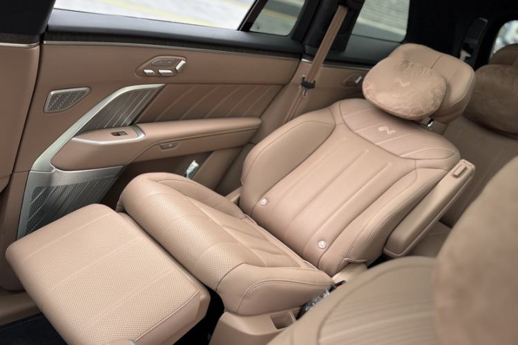 Used ONVO Luxeed L90 2025 Model—Ultra Six-Seater Version Interior 6