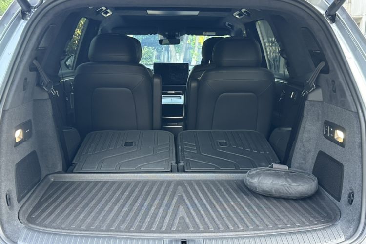 Used ONVO Luxeed L90 2025 Model—Max Six-Seater Version Interior 8