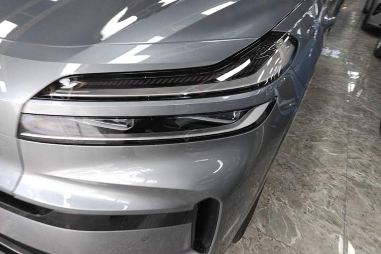 Used ONVO Luxeed L90 2025 Model Ultra Six-Seater 60-degree Battery Edition Left Front Headlight