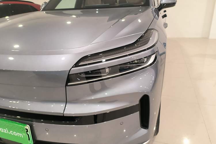 Used ONVO Luxeed L90 2025 Model—Max Six-Seater Version Left Front Headlight