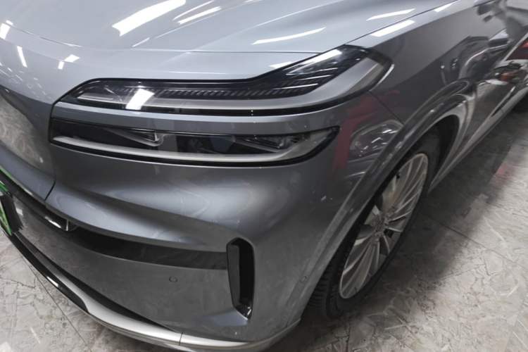 Used ONVO Luxeed L90 2025 Model—Max Six-Seater Version Left Front Headlight