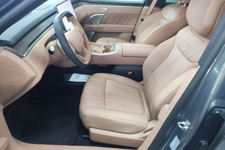 Used ONVO Luxeed L90 2025 Model Max Six-Seater 60-degree Battery Edition Left Front Seat