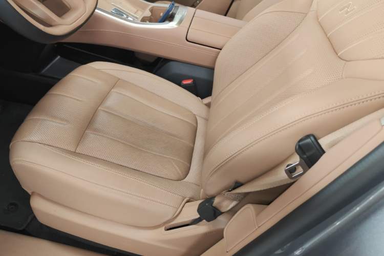 Used ONVO Luxeed L90 2025 Model Ultra Six-Seater 60-degree Battery Edition Left Front Seat