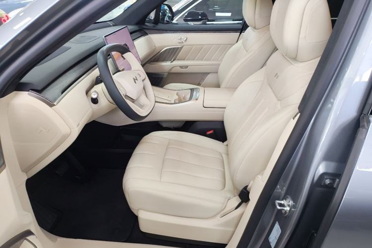 Used ONVO Luxeed L90 2025 Model Ultra Six-Seater 60-degree Battery Edition Left Front Seat