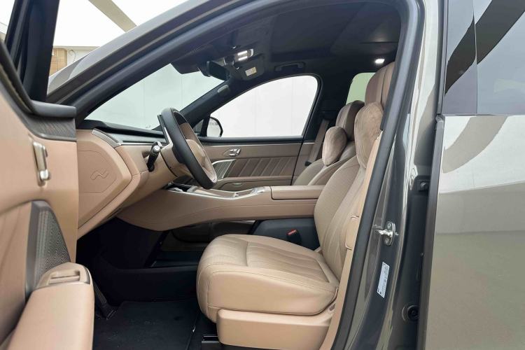 Used ONVO Luxeed L90 2025 Model—Max Six-Seater Version Left Front Seat