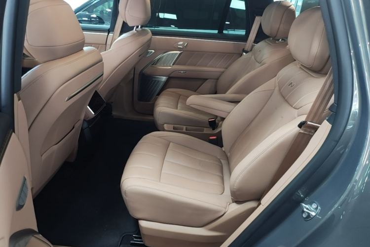 Used ONVO Luxeed L90 2025 Model Max Six-Seater 60-degree Battery Edition Left Rear Seat
