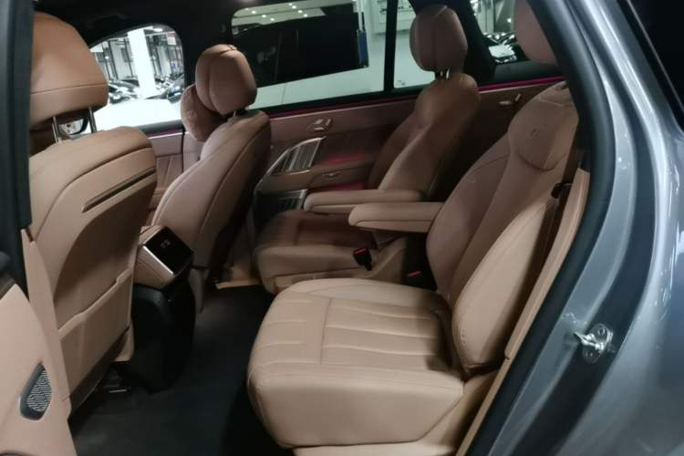 Used ONVO Luxeed L90 2025 Model Max Six-Seater 60-degree Battery Edition Left Rear Seat