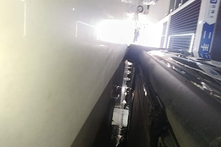 Used ONVO Luxeed L90 2025 Model—Ultra Six-Seater Version Left Side Sill