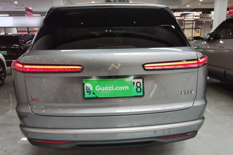 Used ONVO Luxeed L90 2025 Model—Ultra Six-Seater Version Rear