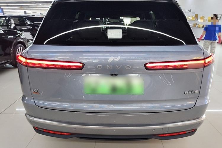 Used ONVO Luxeed L90 2025 Model—Ultra Six-Seater Version Rear