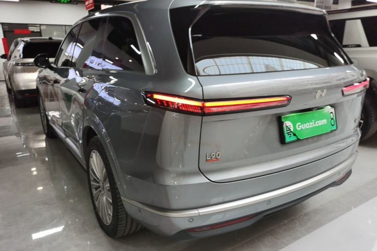 Used ONVO Luxeed L90 2025 Model—Ultra Six-Seater Version Rear Left 45 Deg
