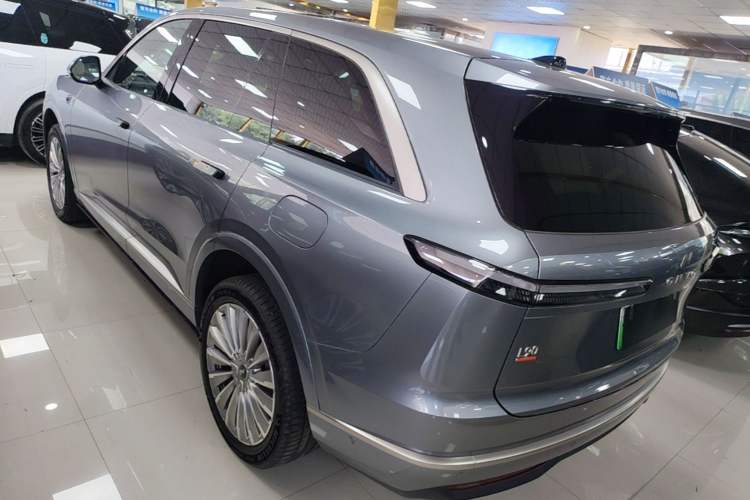 Used ONVO Luxeed L90 2025 Model Ultra Six-Seater 60-degree Battery Edition Rear Left 45 Deg