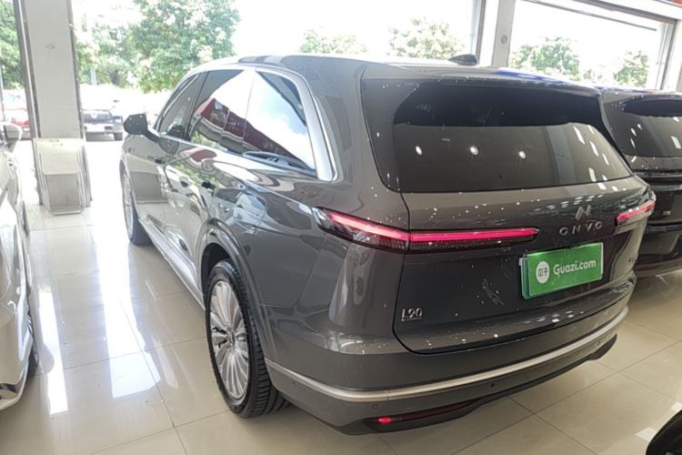 Used ONVO Luxeed L90 2025 Model—Max Six-Seater Version Rear Left 45 Deg