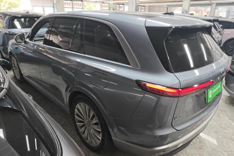 Used ONVO Luxeed L90 2025 Model—Max Six-Seater Version Rear Left 45 Deg