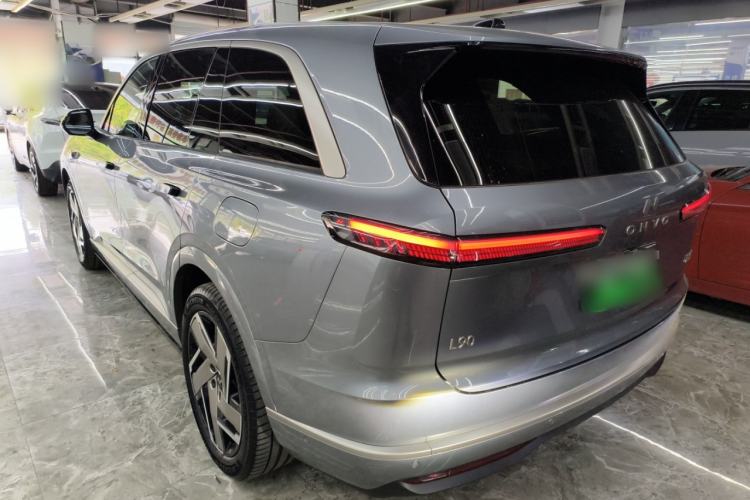 Used ONVO Luxeed L90 2025 Model—Max Six-Seater Version Rear Left 45 Deg