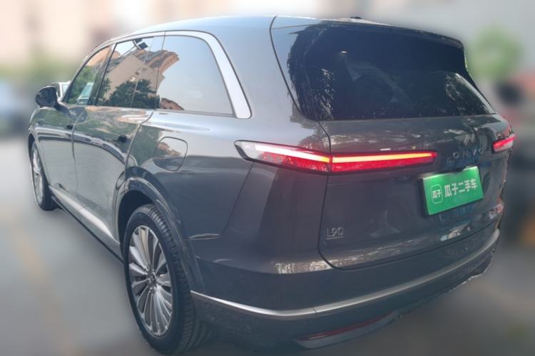 Used ONVO Luxeed L90 2025 Model—Max Six-Seater Version Rear Left 45 Deg