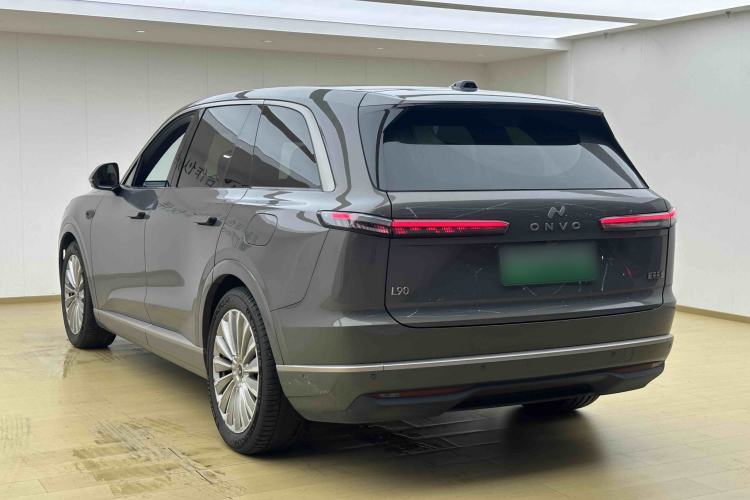 Used ONVO Luxeed L90 2025 Model—Max Six-Seater Version Rear Left 45 Deg