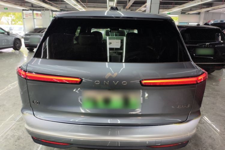 Used ONVO Luxeed L90 2025 Model—Max Six-Seater Version Rear