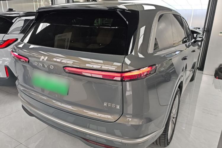 Used ONVO Luxeed L90 2025 Model—Max Six-Seater Version Rear Right 45 Deg