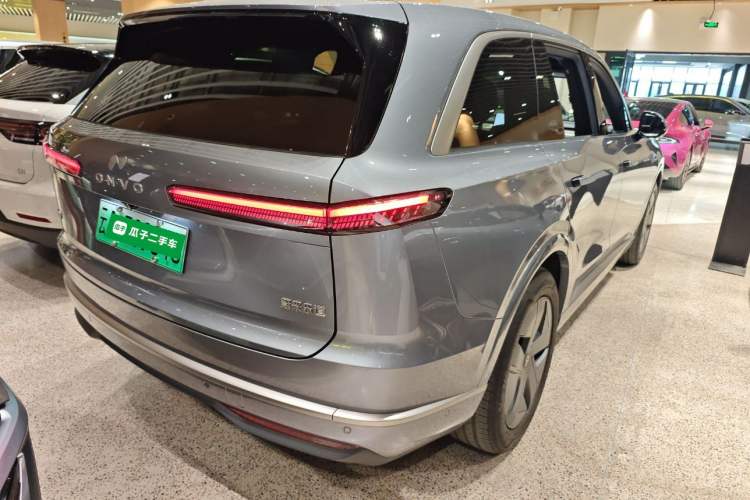 Used ONVO Luxeed L90 2025 Model—Max Six-Seater Version Rear Right 45 Deg