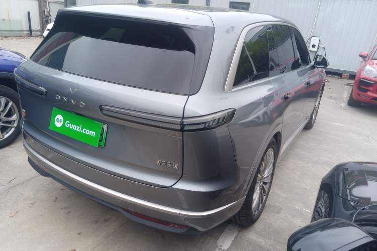 Used ONVO Luxeed L90 2025 Model—Ultra Six-Seater Version Rear Right 45 Deg