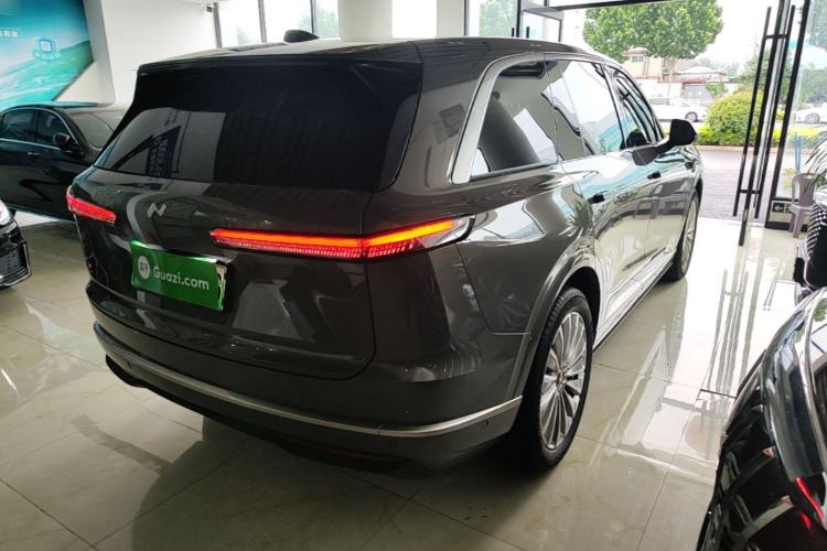 Used ONVO Luxeed L90 2025 Model—Ultra Six-Seater Version Rear Right 45 Deg