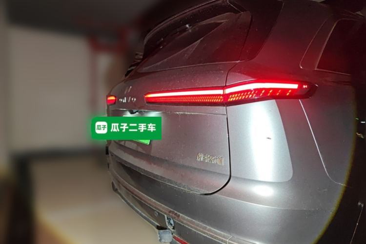 Used ONVO Luxeed L90 2025 Model—Max Six-Seater Version Rear