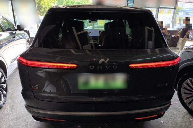 Used ONVO Luxeed L90 2025 Model—Ultra Six-Seater Version Rear