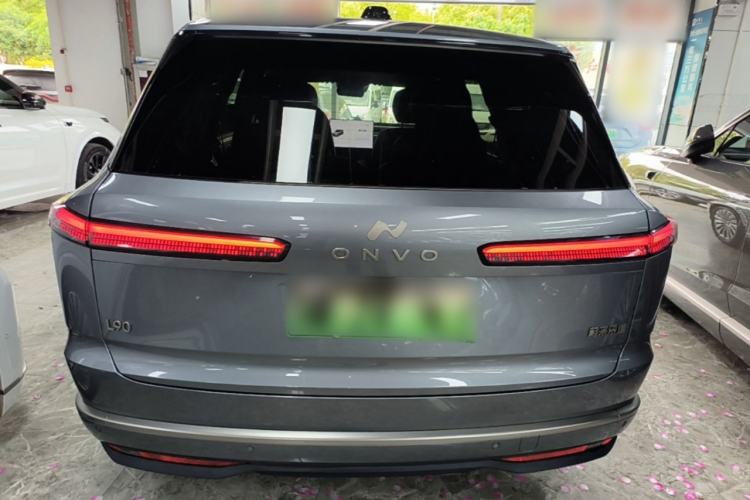 Used ONVO Luxeed L90 2025 Model—Max Six-Seater Version Rear