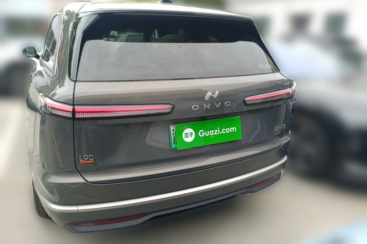 Used ONVO Luxeed L90 2025 Model—Ultra Six-Seater Version Rear