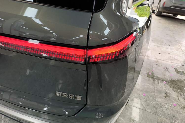 Used ONVO Luxeed L90 2025 Model—Ultra Six-Seater Version Right Rear Taillight